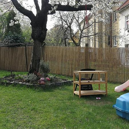 Jezerka Apartments Prag Eksteriør billede