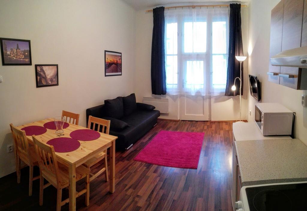 Jezerka Apartments Prag Eksteriør billede