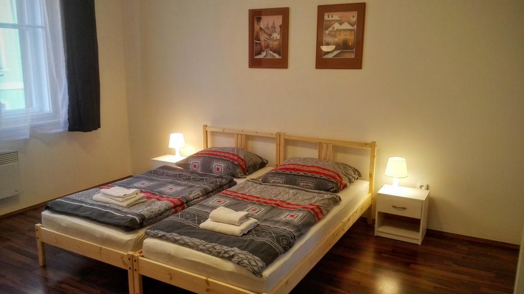 Jezerka Apartments Prag Eksteriør billede