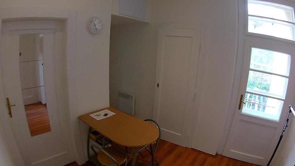 Jezerka Apartments Prag Eksteriør billede