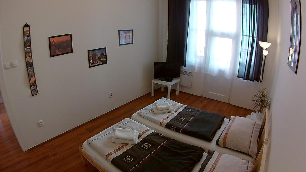 Jezerka Apartments Prag Eksteriør billede
